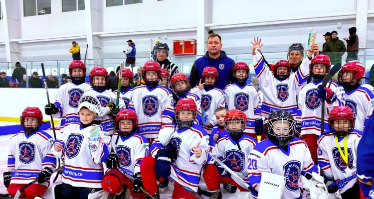 🏒🥇Хоккеисты «Академии Михайлова» на турнире «Хоккейное братство» взяли 1 место