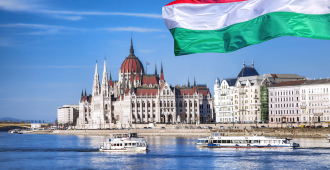 Встреча Путина и Трампа в Будапеште может состояться в монастыре или на стадионе