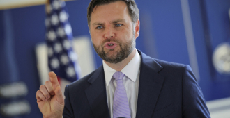 Вэнс: США хотят сами вооружиться Tomahawk, а потом думать об Украине