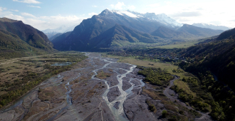 Россияне с детьми столкнулись с проблемами на границе с Грузией