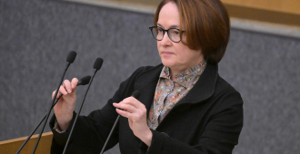 Набиуллина: правительство сможет удержать рост цен на бензин