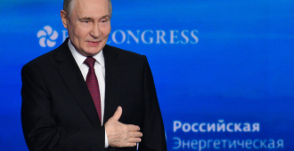 Журналист Карлсон назвал Путина самым популярным лидером в мире