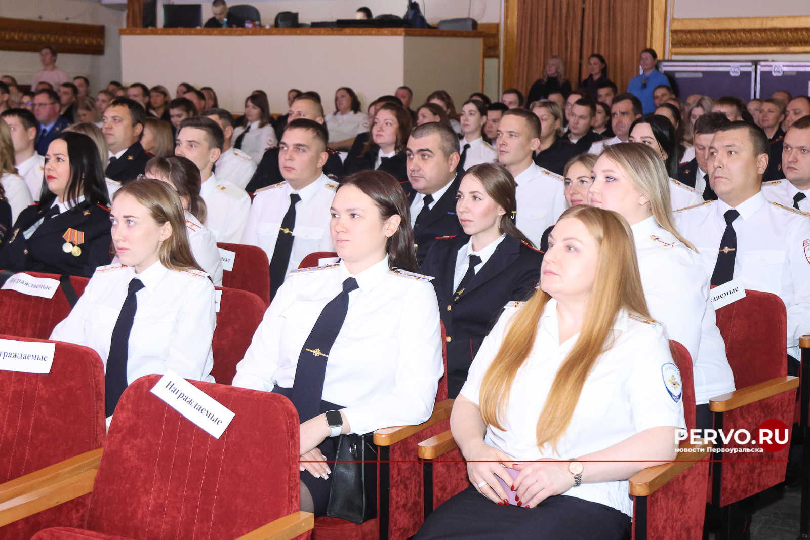 Первоуральск - Сегодня в России отмечается День сотрудника органов внутренних дел  class=