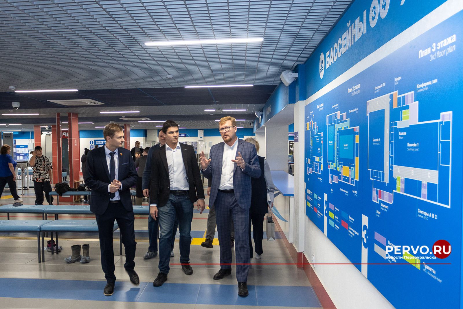 Первоуральск посетил двукратный олимпийский чемпион по плаванию Евгений Рылов