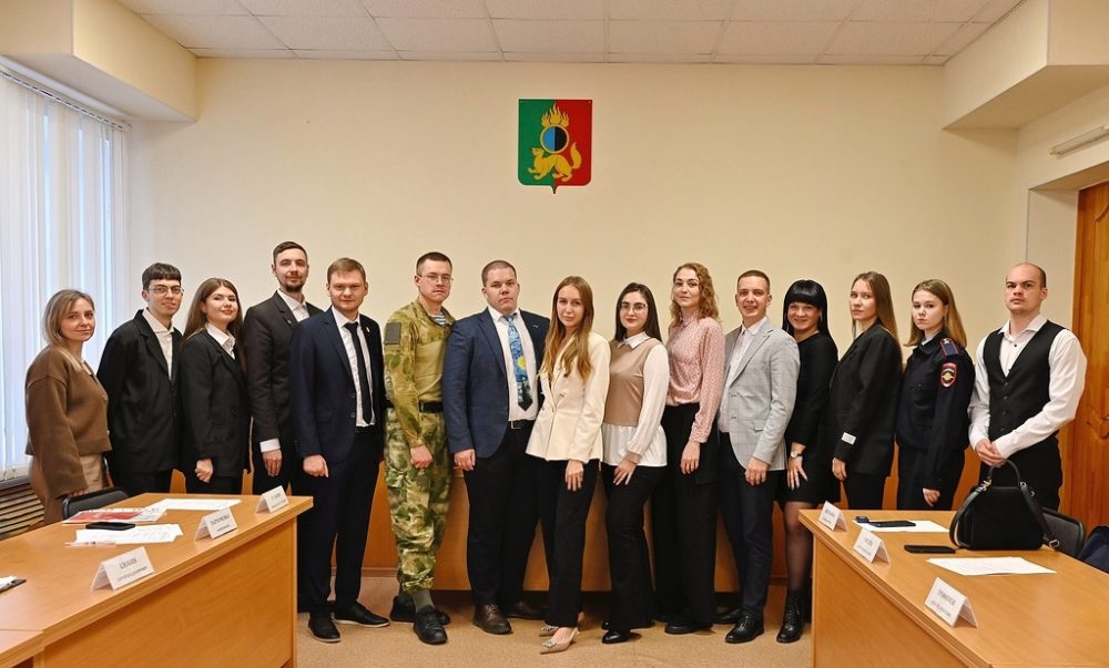 В администрации состоялось первое заседание Молодёжного совета