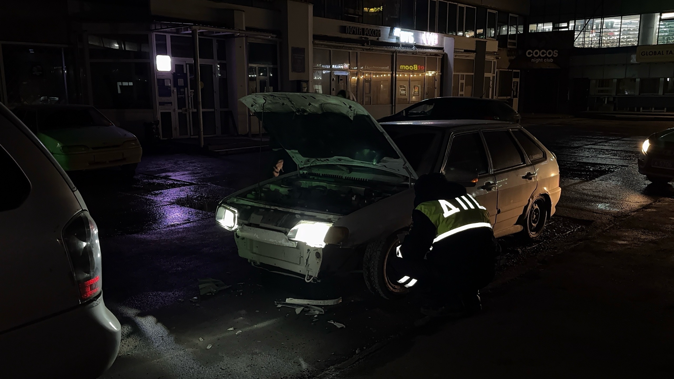 ГИБДД Первоуральска устанавливают обстоятельства ДТП