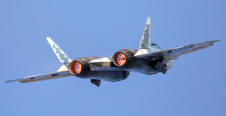 На авиасалоне в ОАЭ показали российский истребитель Су-57Э