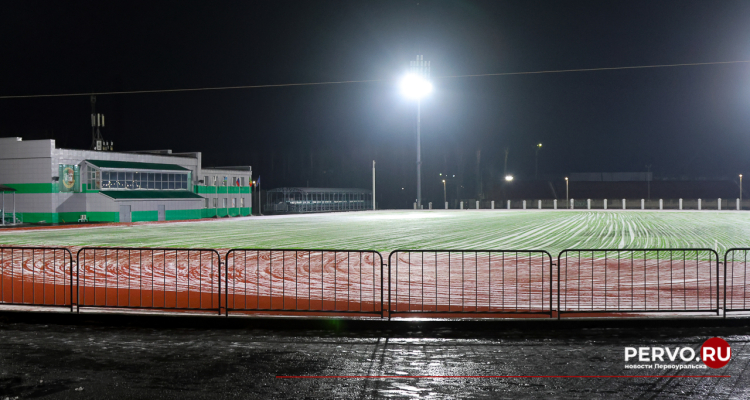 «СКА-Уральский Трубник» не сможет играть в Первоуральске из-за отсутствия льда