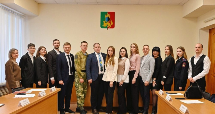 В администрации состоялось первое заседание Молодёжного совета