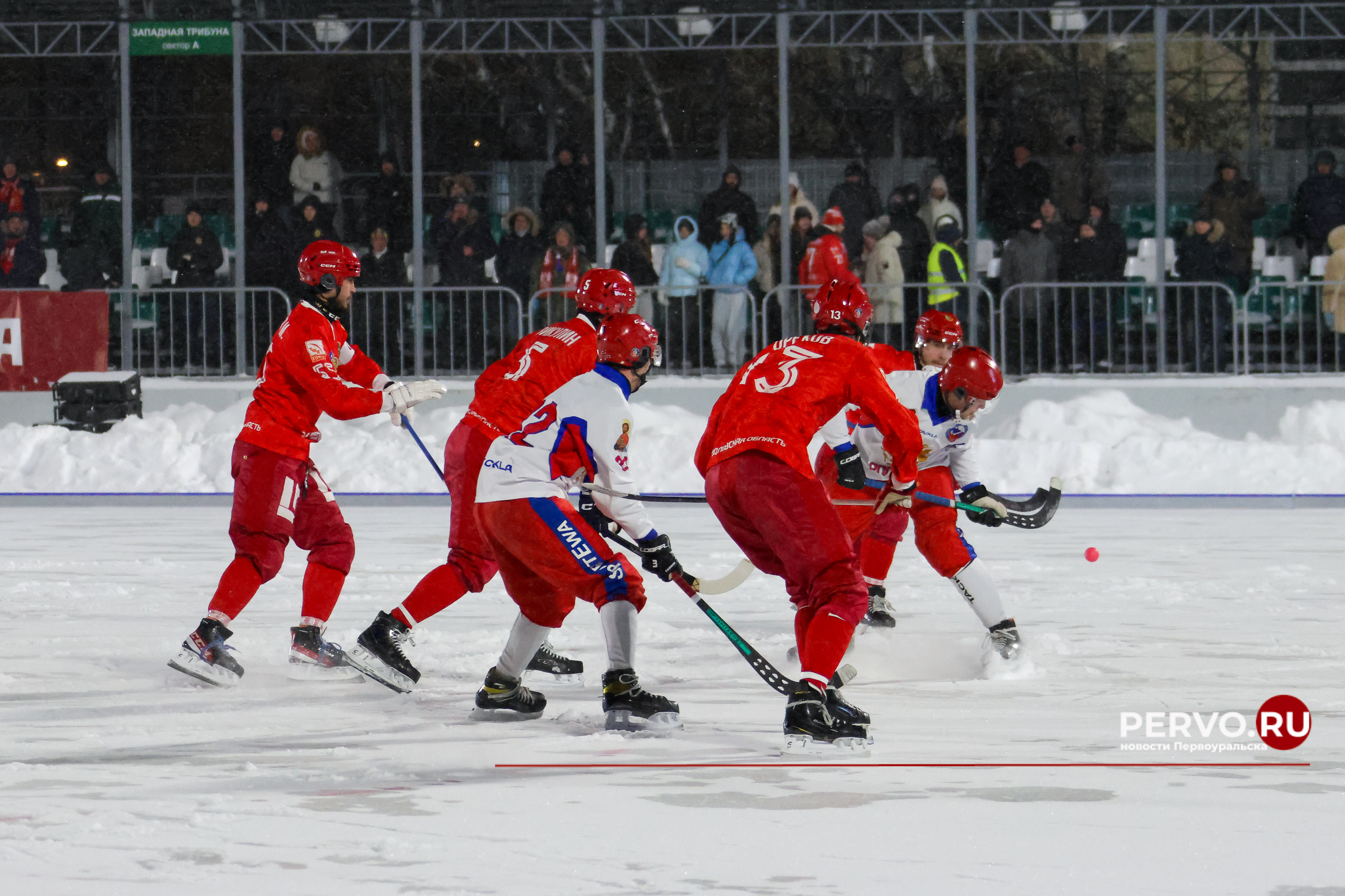 В Первоуральске впервые проходит турнир памяти Киколая Дуракова