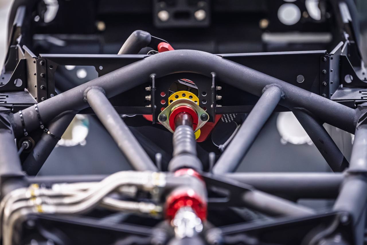 ПНТЗ выпустил трубы для гоночных автомобилей