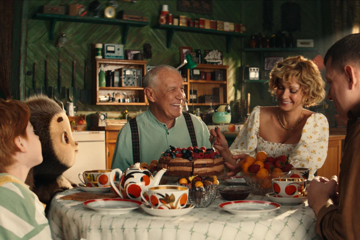 Фильм «Чебурашка 2» заработал 1,2 млрд рублей в России и СНГ в выходные