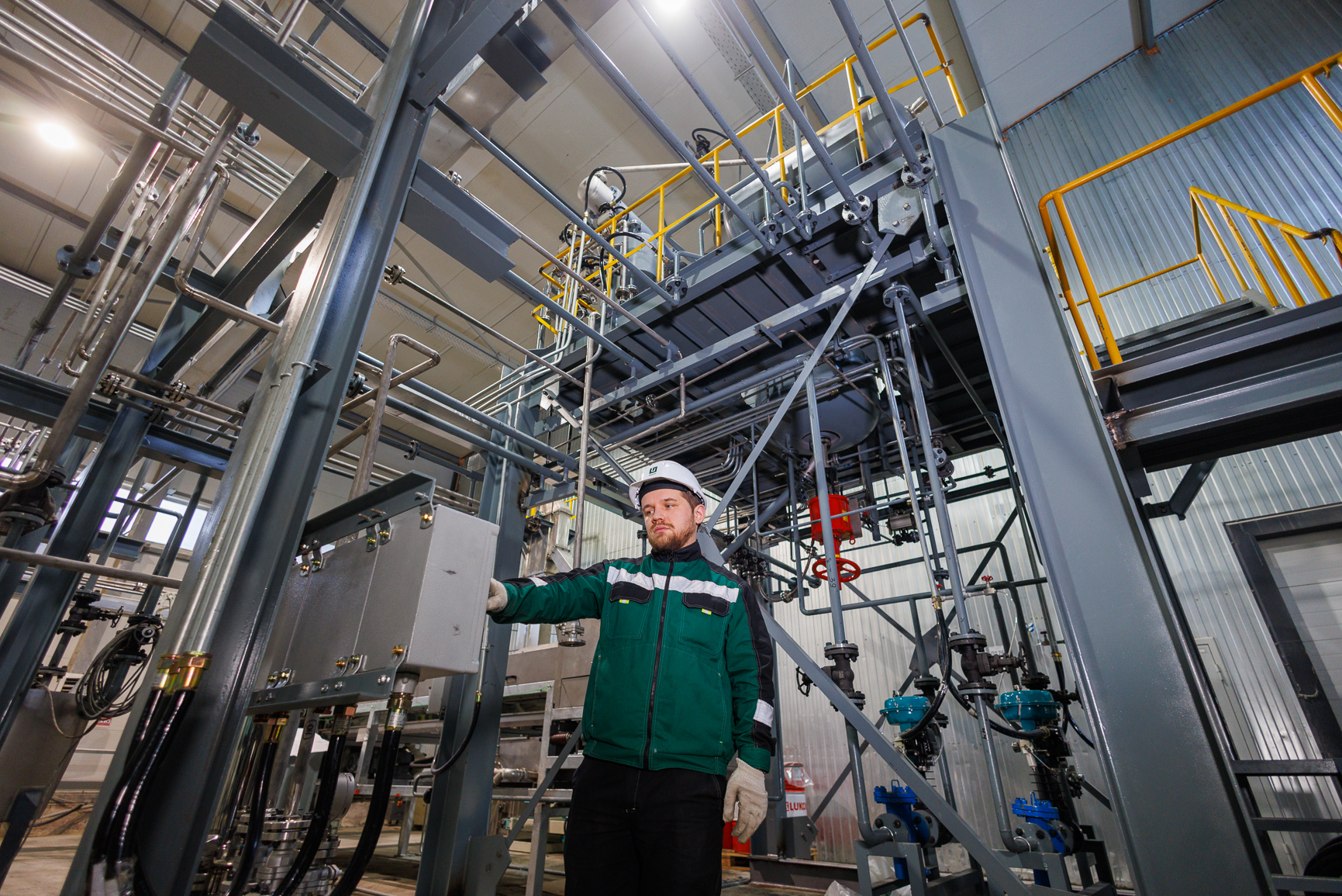 «Полипласт-УралСиб» запустил опытное производство твердых эпоксидных смол