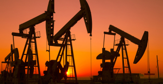 Цена нефти марки Brent достигла $66 впервые с 24 октября 2025 года