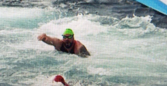 Тело мужчины найдено в Босфоре, речь может идти о пловце Свечникове