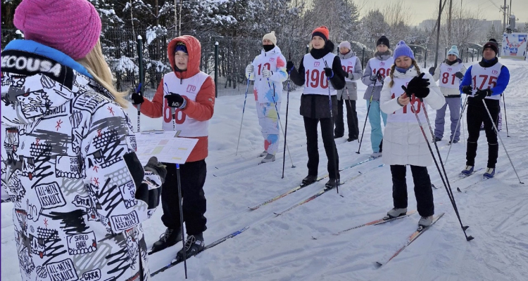 50 первоуральцев выполнили норматив ГТО «Бег на лыжах»