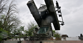 В небе над Ростовской областью раздаются взрывы