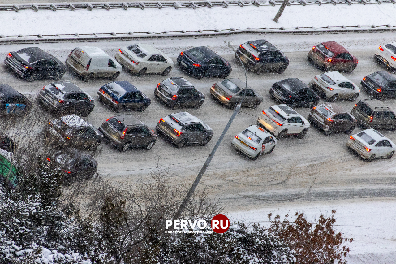Движение по мосту возле посёлка Северка ограничили