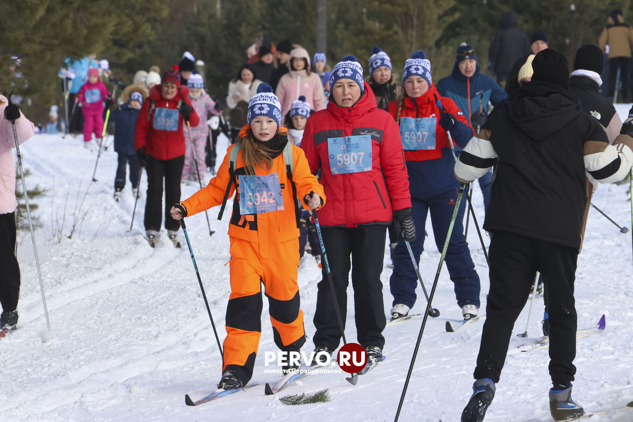 Более 3000 первоуральцев встали на «Лыжню России – 2026»