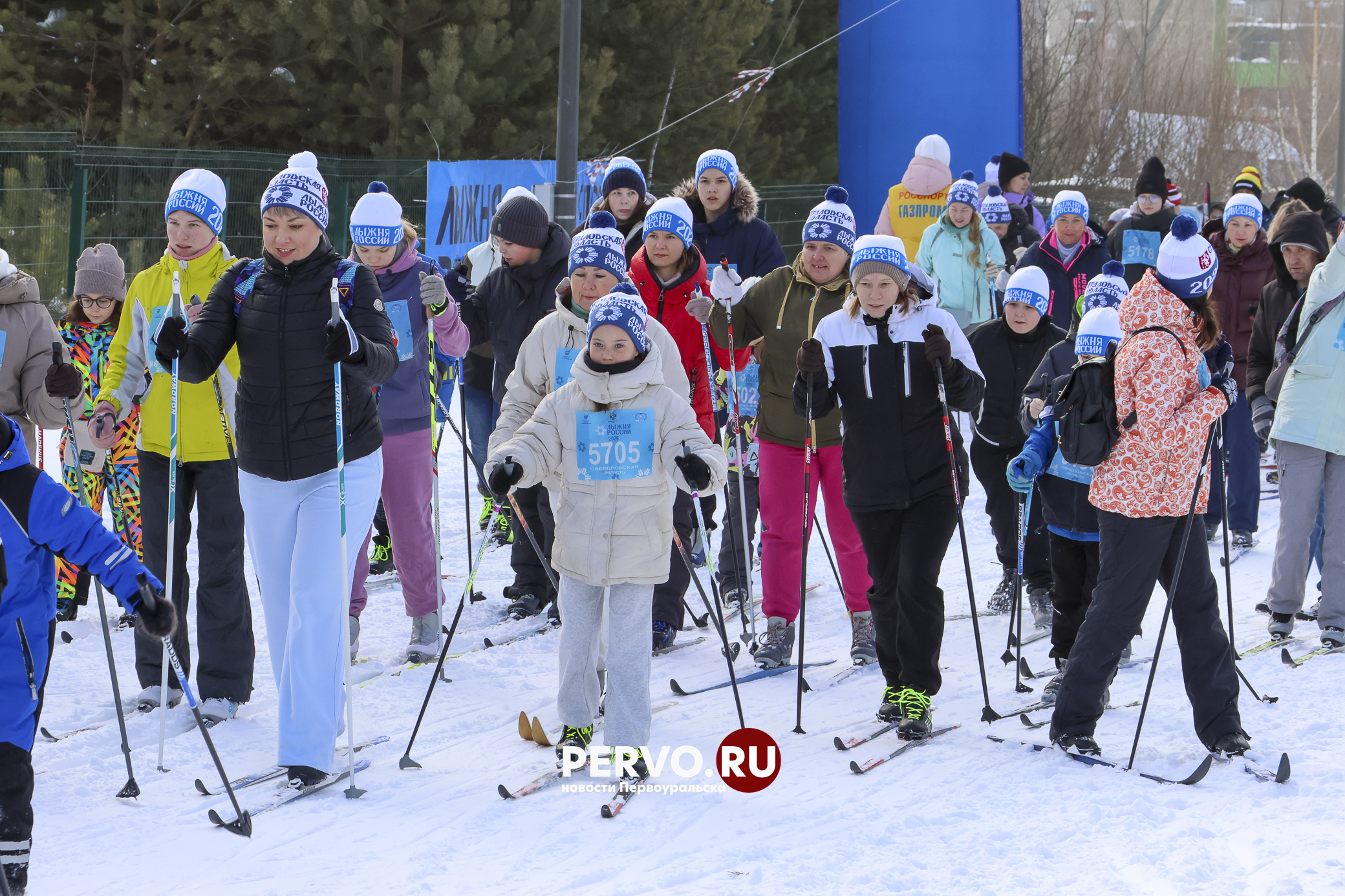 Более 3000 первоуральцев встали на «Лыжню России – 2026»