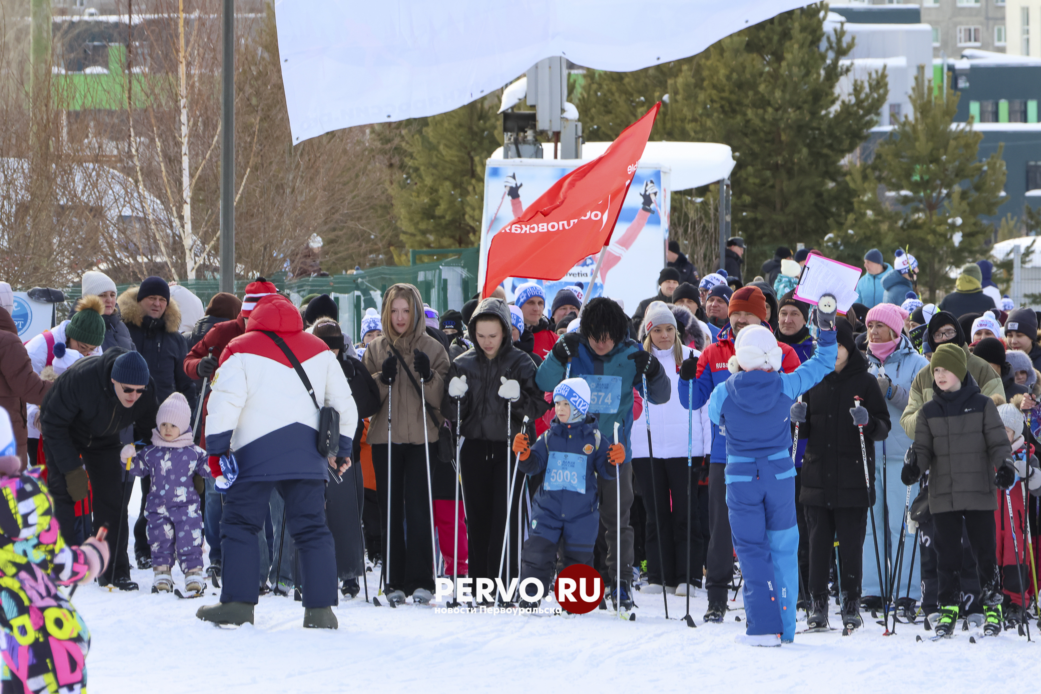 Более 3000 первоуральцев встали на «Лыжню России – 2026»