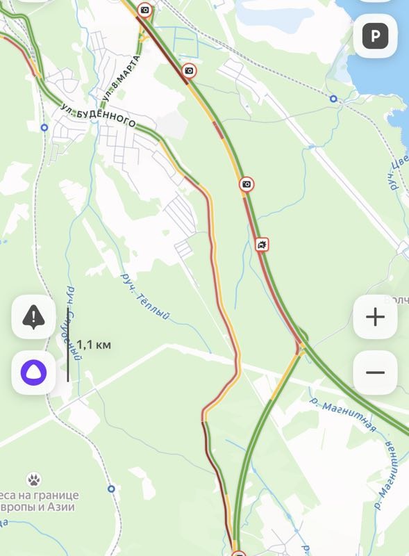 Федеральная трасса в сторону Первоуральска встала в мегапробку