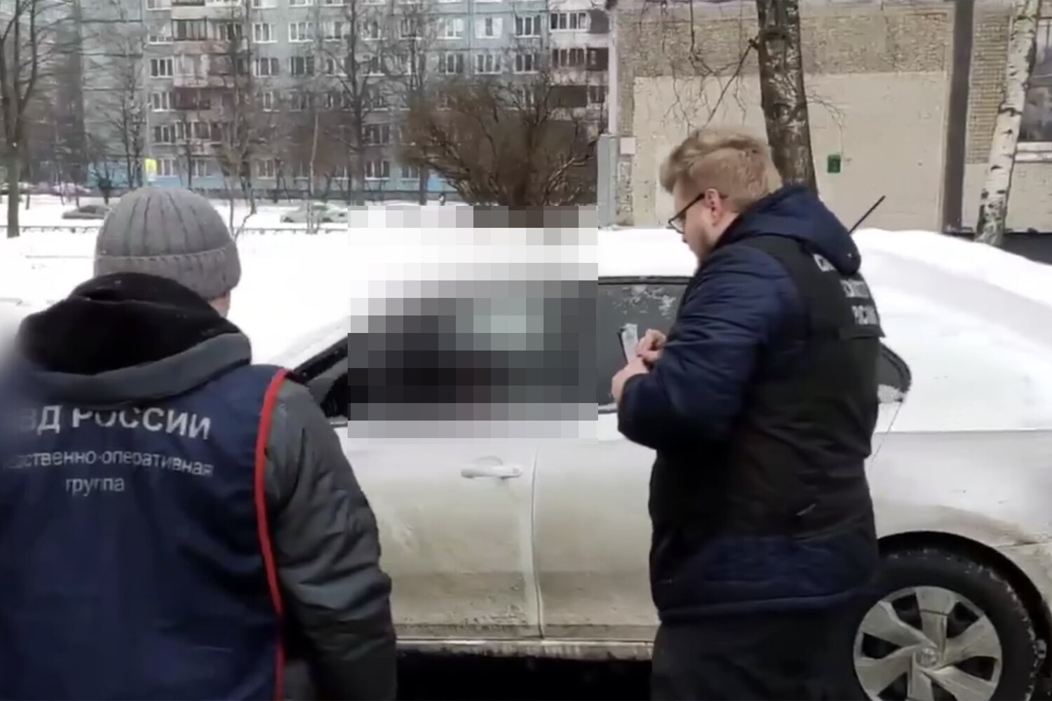 В Петербурге таксиста застрелили в собственном автомобиле