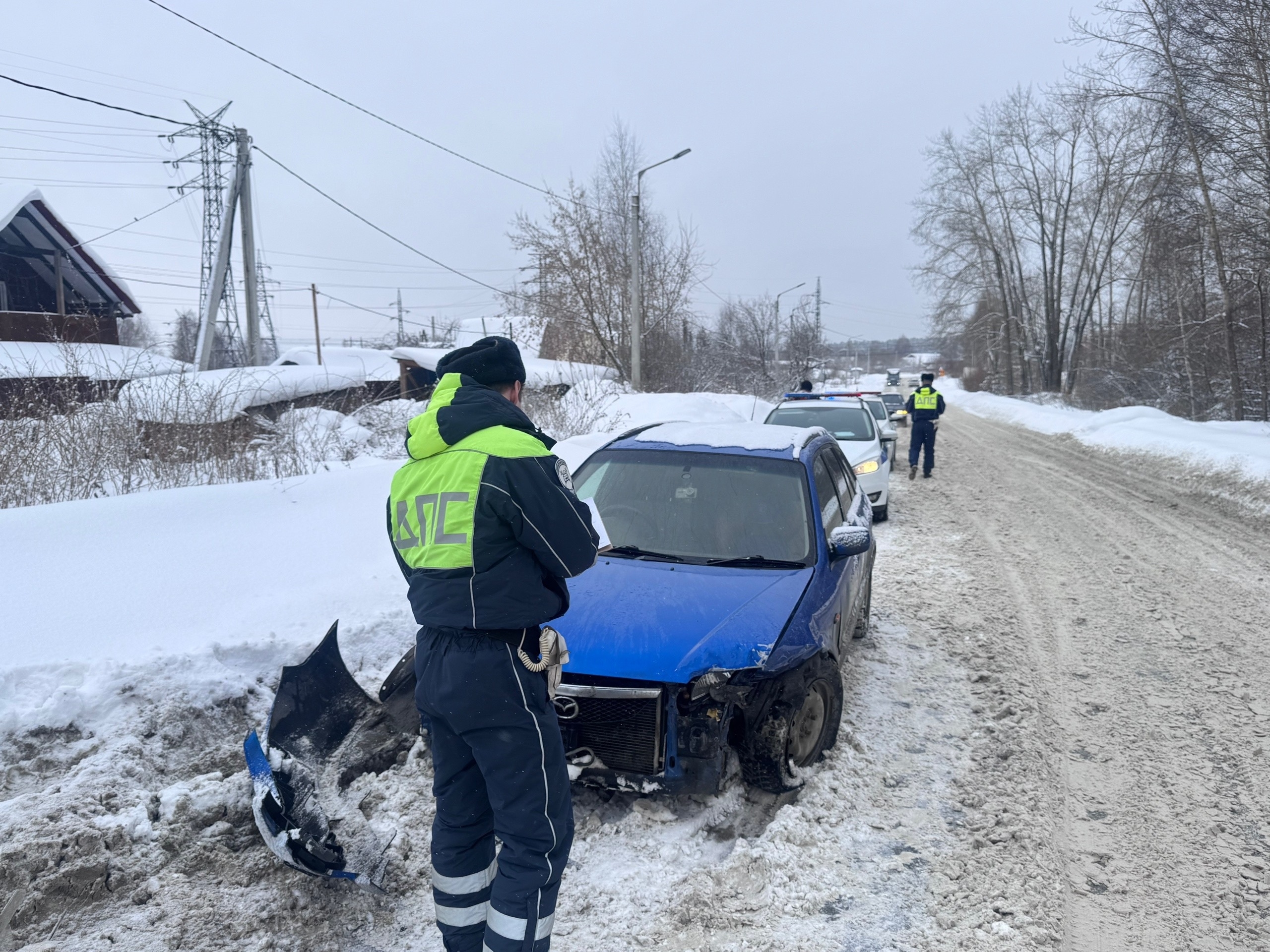 В ГИБДД выясняют обстоятельство ДТП на улице Трубников