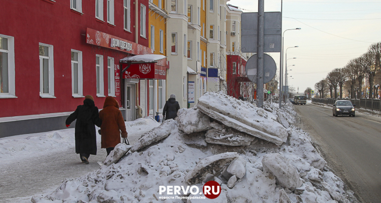 Предприниматели не вывозя снег со своей территории