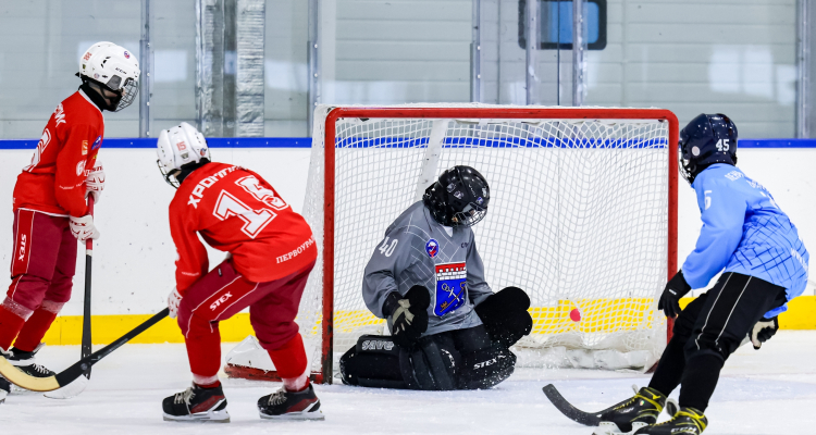 АХМ «Уральский трубник» взяла золото на Первых зимних спортивных играх