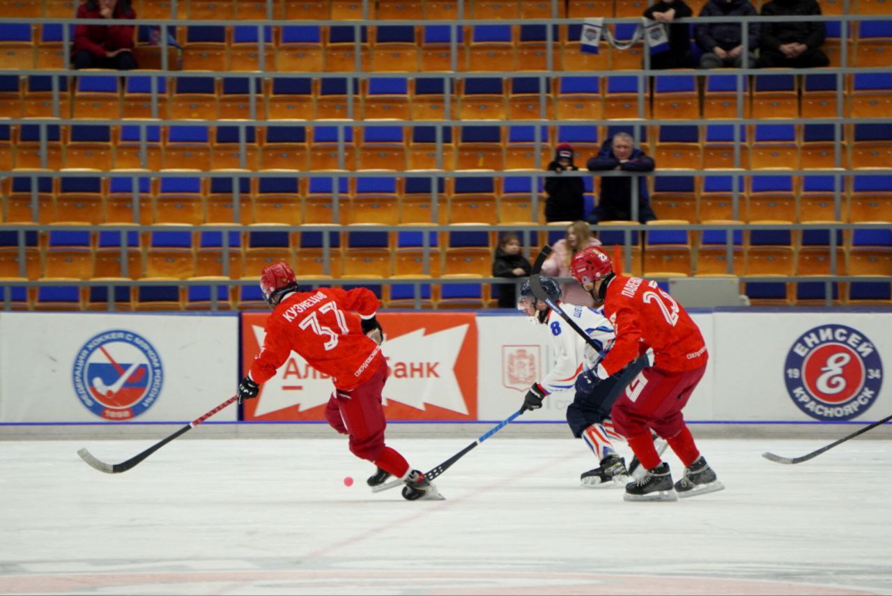 В матче за пятое место сразятся Первоуральск и Красноярск