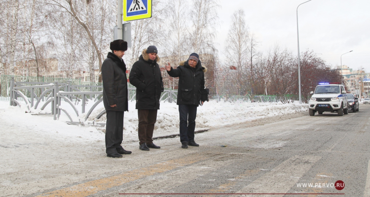 В Первоуральске проверили качество дорожных работ