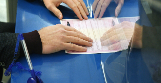 В ГД предложили разрешить привязывать полис ОСАГО не к автомобилю, а к водителю