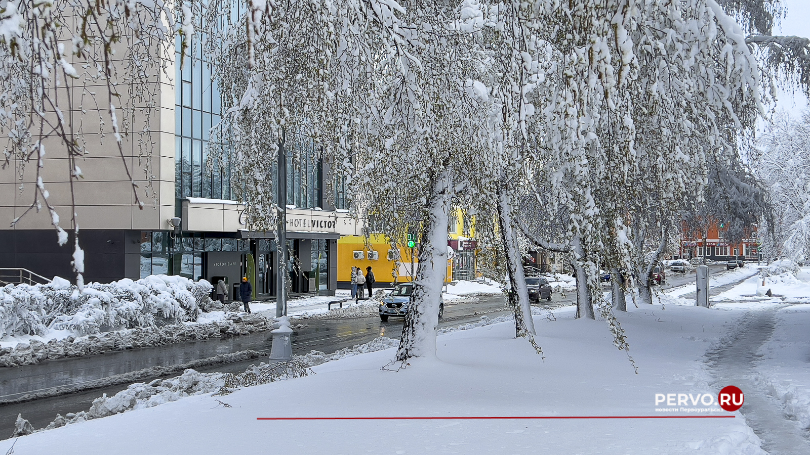 Дожди, мокрый снег и гололед придут в начале недели