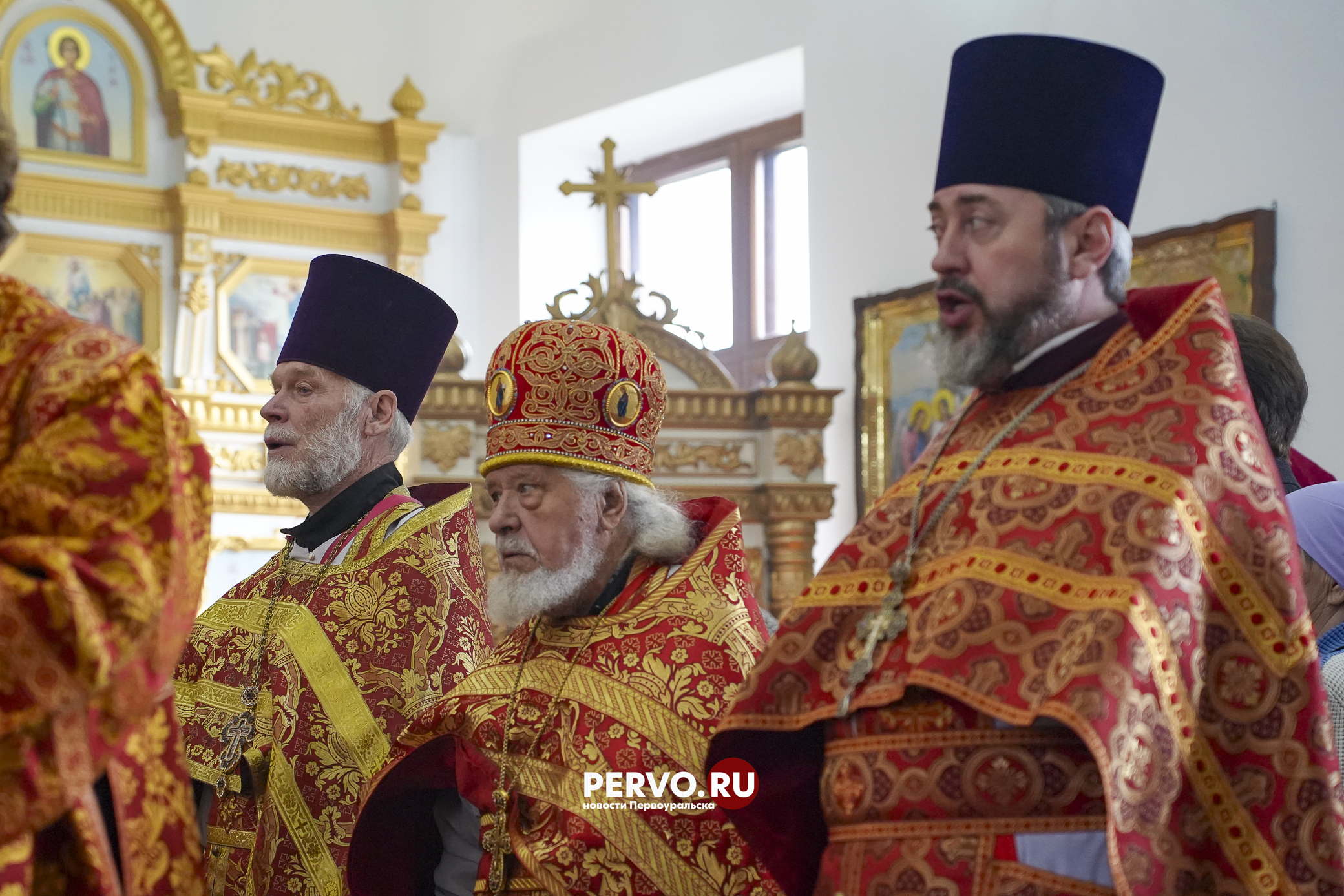 Митрополит Екатеринбургский и Верхотурский совершил чин освящения закладного камня нового храма в Первоуральске