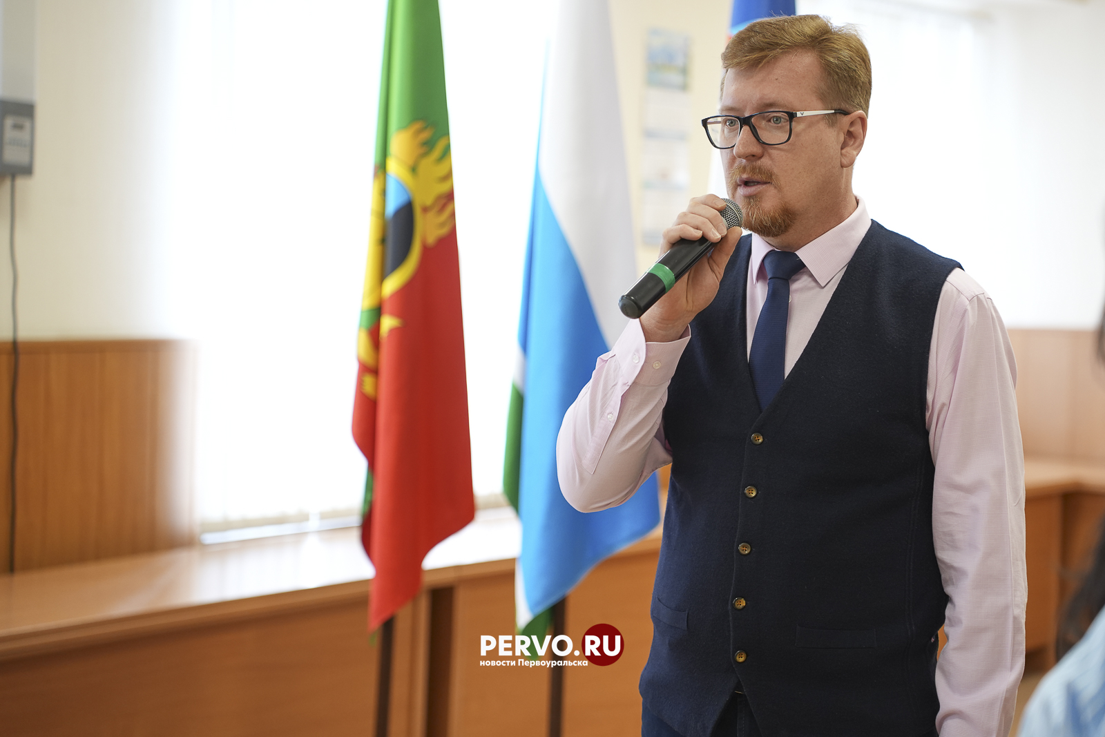 Юные первоуральцы получили паспорта в торжественной обстановке