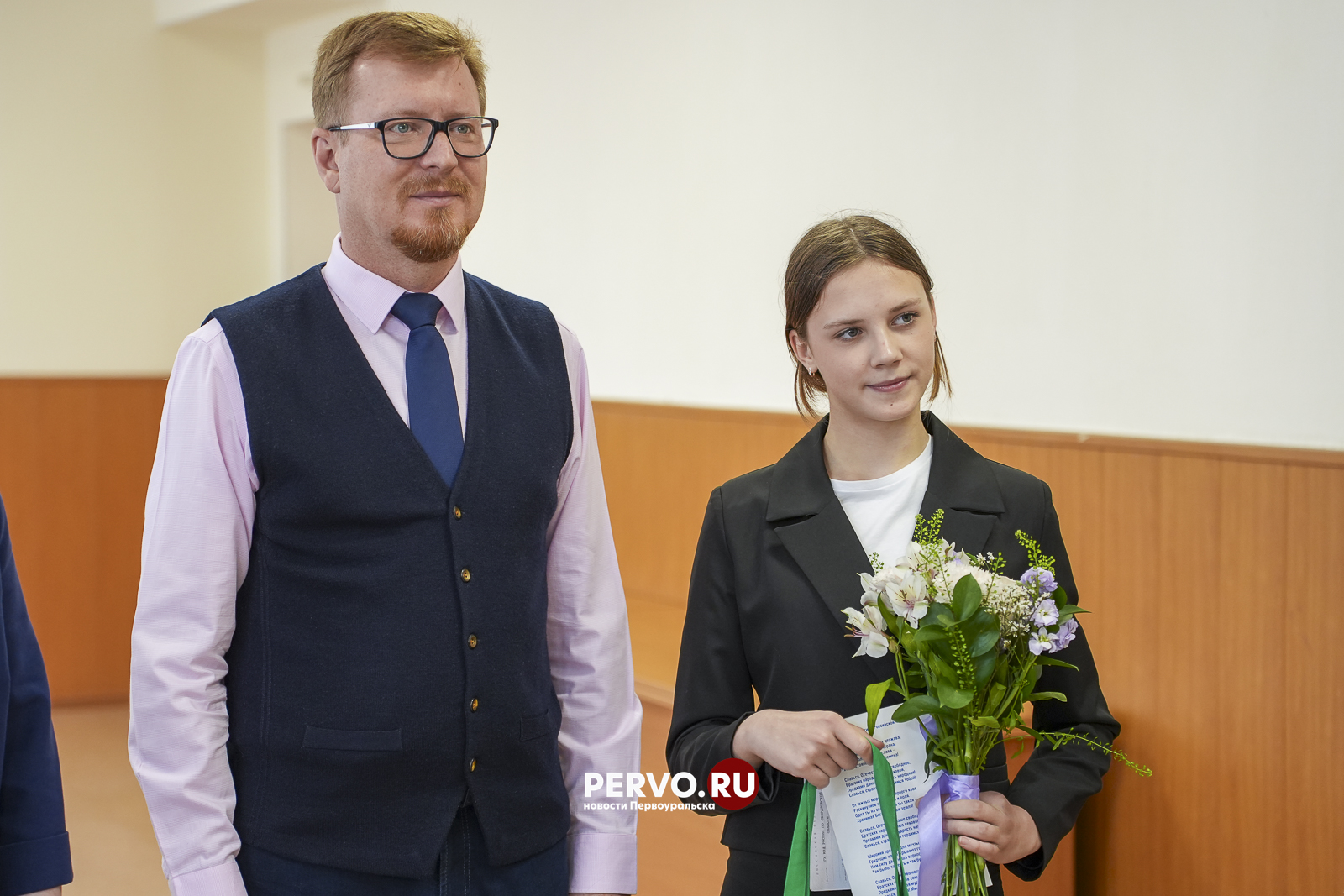 Юные первоуральцы получили паспорта в торжественной обстановке