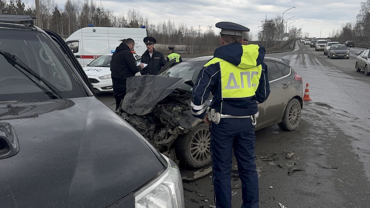 В результате ДТП пострадали двое несовершеннолетних пассажиров