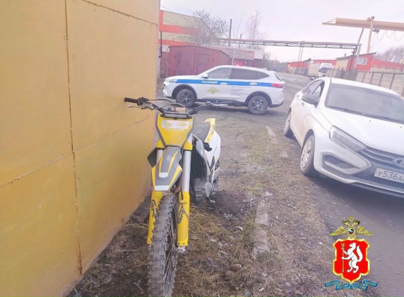 Сотрудники Госавтоинспекции задержали питбайкера без прав