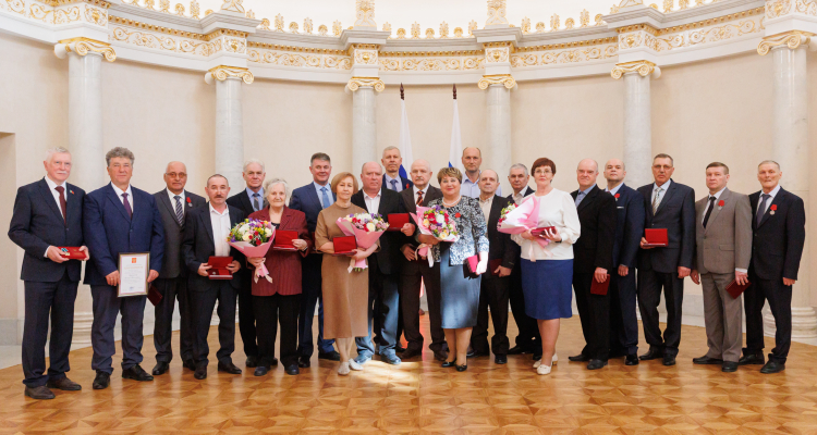 Сотрудники ПНТЗ получили госнаграды в преддверии 25-летия ТМК