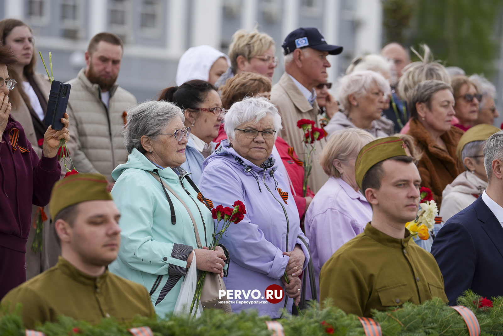 В Первоуральске почтили память павших в Великой Отечественной войне и тех, кто ковал победу в тылу