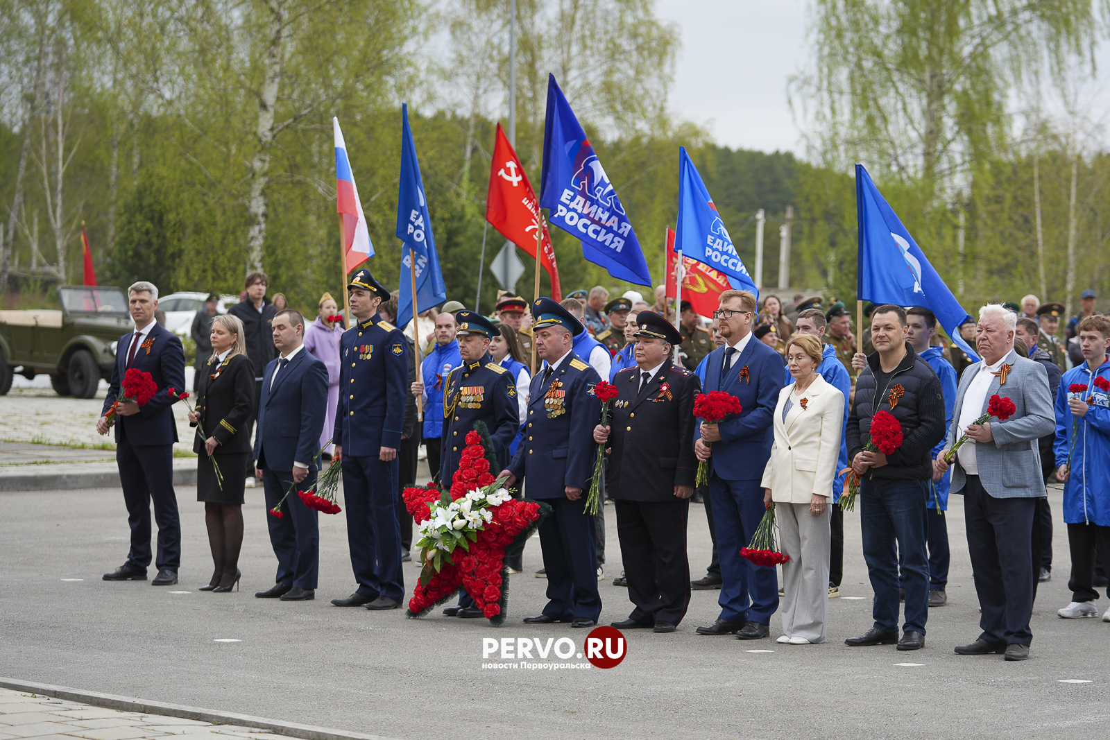 У Мемориала славы в День Победы возложили цветы