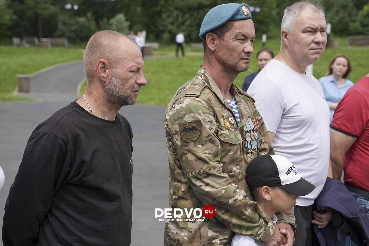 Жителям Первоуральска передали капсулу со священной землёй Брестской крепости-героя