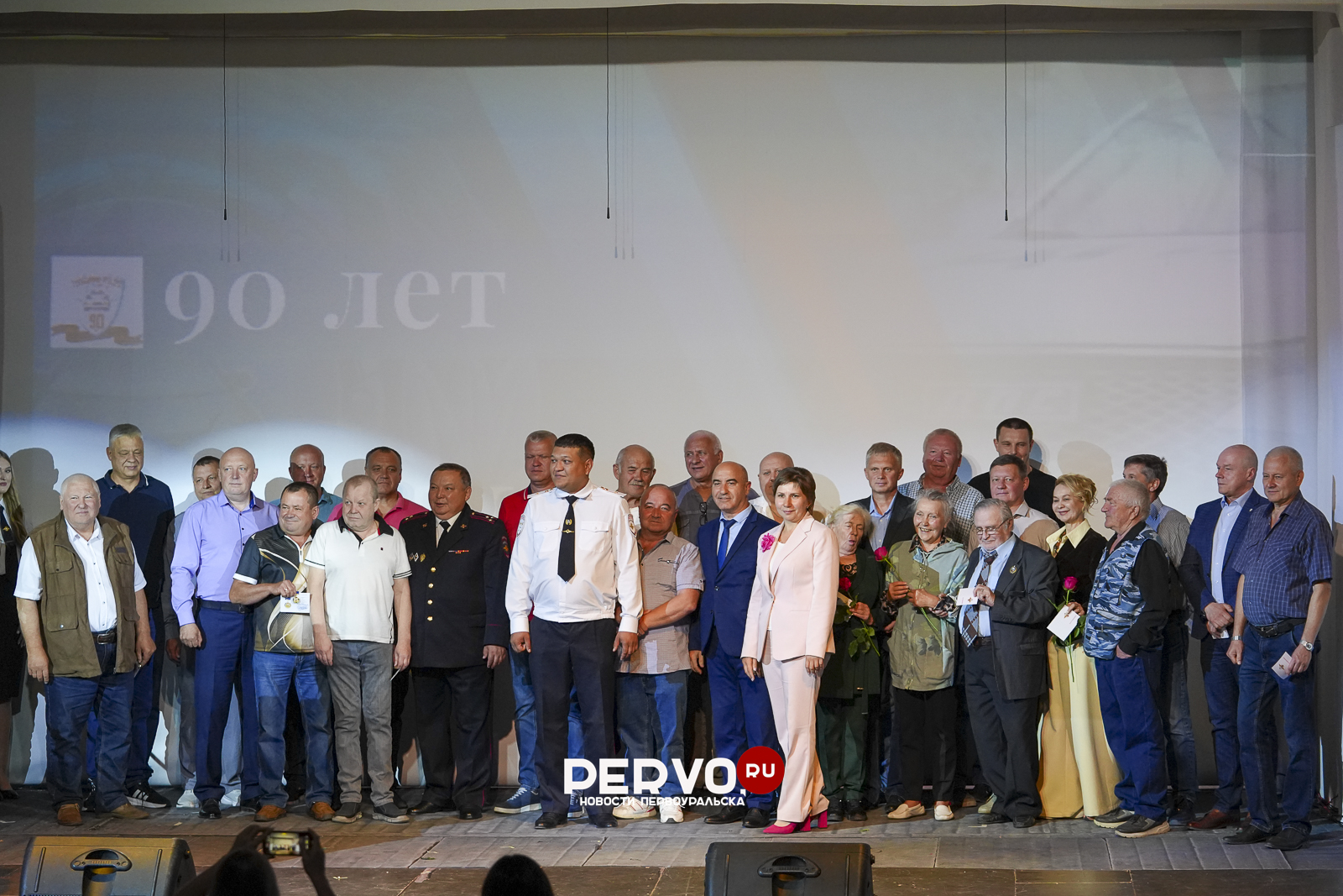 В Первоуральске состоялось торжественное мероприятие, посвященное 90-летию Госавтоинспекции