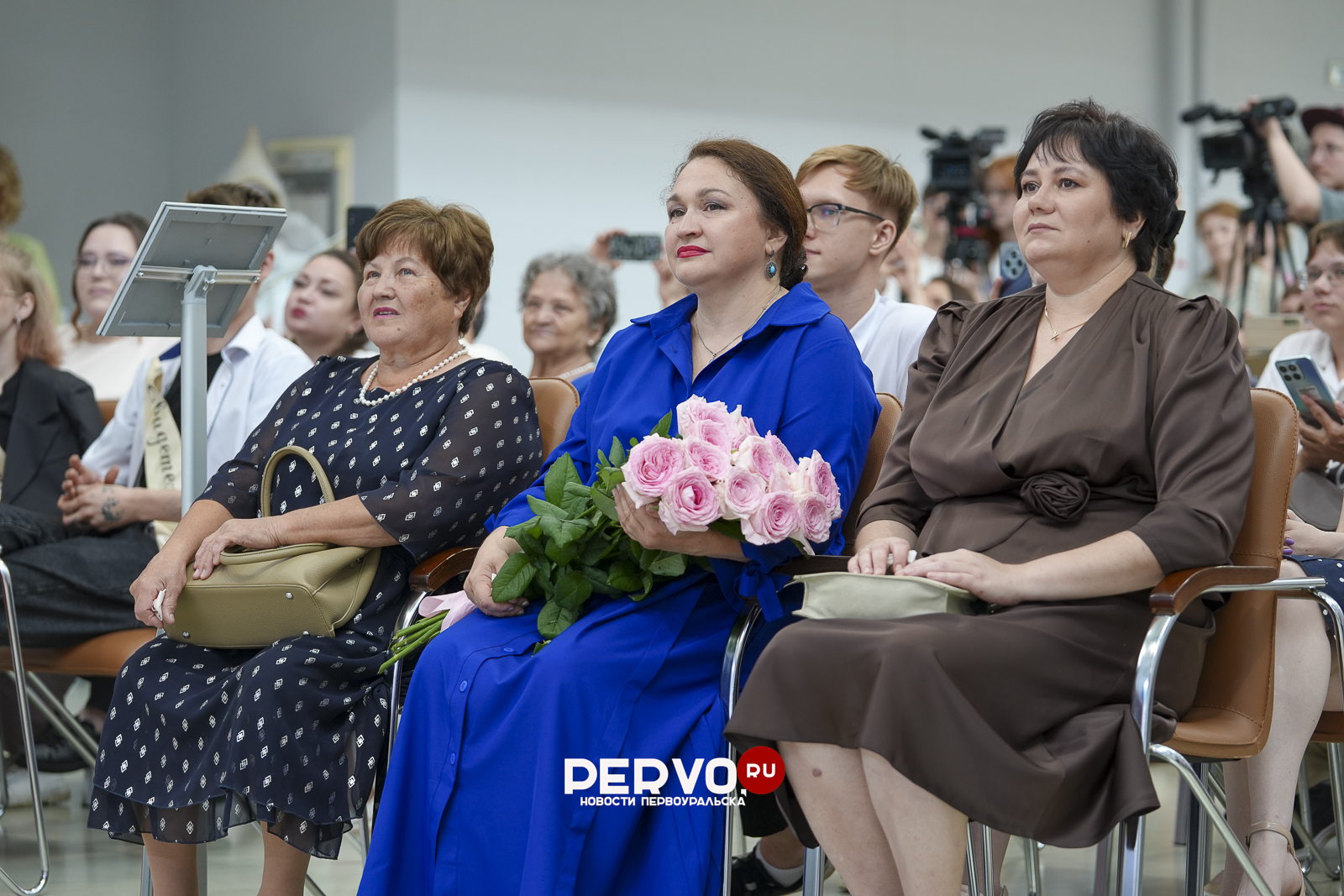 В Первоуральске три пары поженились в День семьи, любви и верности