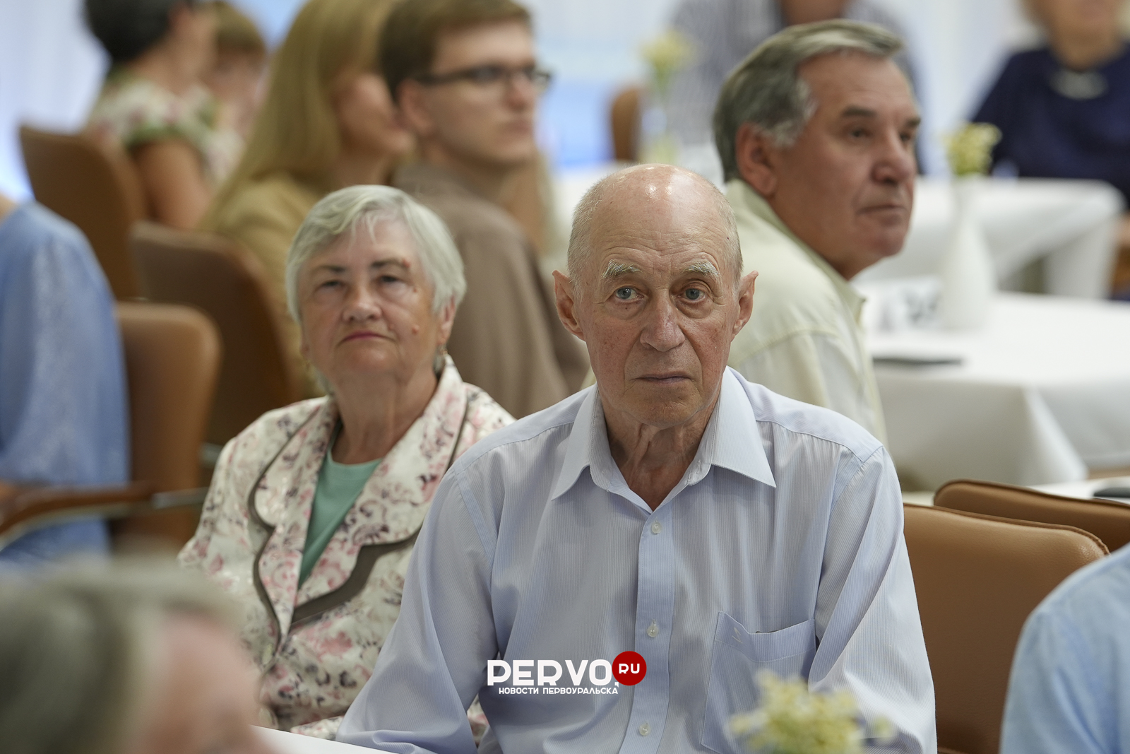 В Первоуральске чествовали супругов, проживших вместе 50 лет