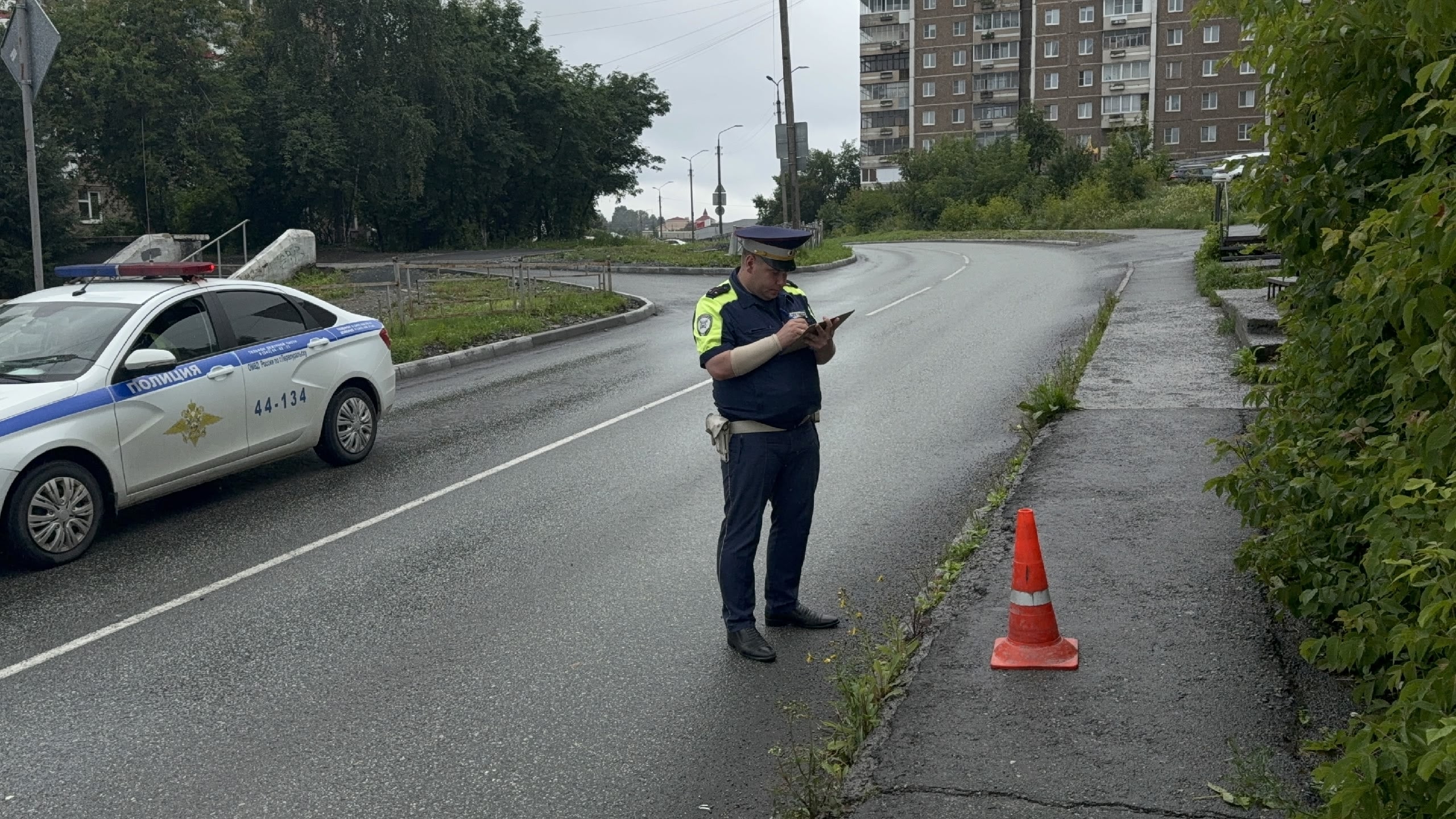 В Первоуральске пьяный водитель сбил пенсионерку и скрылся